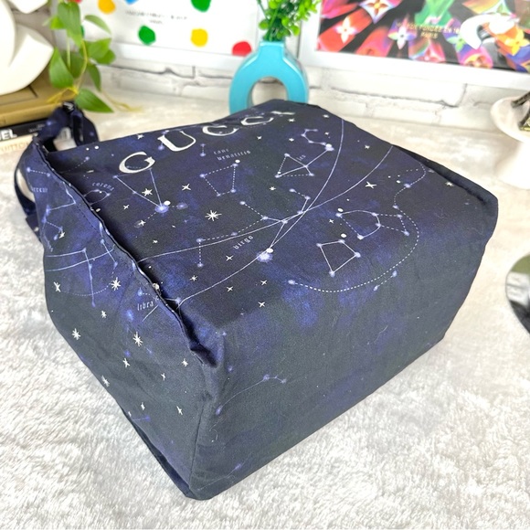 GUCCI galaxy space cloth shopping tote bag with sturdy organizer insert - Picture 4 of 10